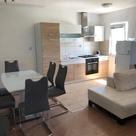 Apartment Mateo Bibinje